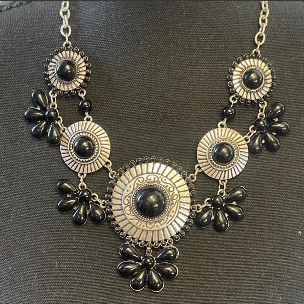 Black Statement Medallion Necklace - Classic Boho